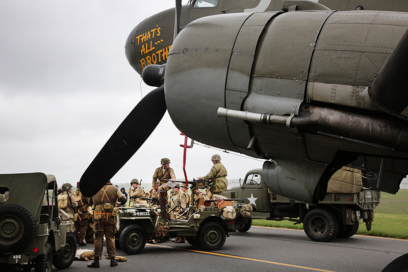 D-Day Dakotas and WWII Re-enactors : Richard Moore : Photographer : Photojournalist